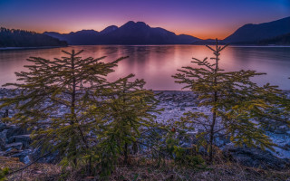 Sunset lake mountains trees clouds 2 - a sunset over a lake free wallpaper for desktop