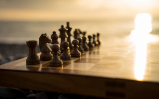 Chess board sunshine people blurry - a chess board free wallpaper for desktop