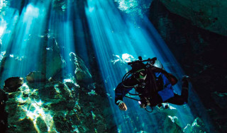 Scuba diver cave sunlight water - aquirax uno free wallpaper