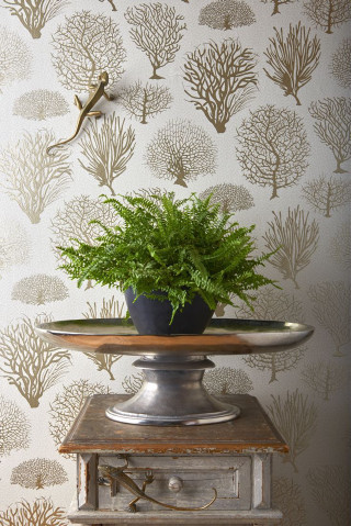 Potted plant metal tray table - anne rigney free wallpaper for mobile