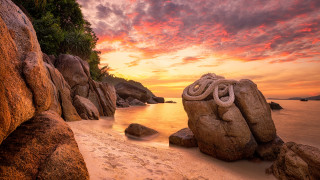 Rock formation beach sunset sky - adrian zingg free wallpaper