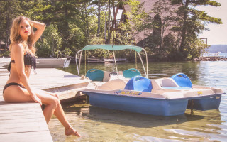 Woman bikini dock boat summer - american impressionism free wallpaper