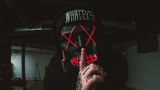 Clark voorhees mask red light - a finger free wallpaper