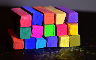 Colored blocks table art language - chalk art free wallpaper