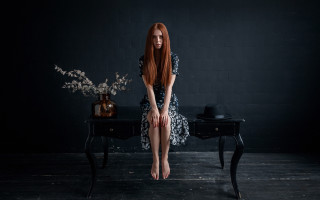 Red haired woman vase flowers - studio portrait free wallpaper