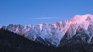 Mountain bird sunset pink clouds - a few cloud free wallpaper for desktop