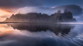 Mountain reflection sunset misty lake - mist free wallpaper for desktop