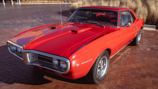 Red car brick road building - a brick road next free wallpaper