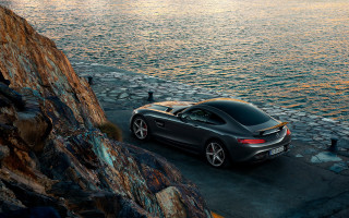 Cliffside car bird backlit photorealistic - annie leibovitz free wallpaper for desktop