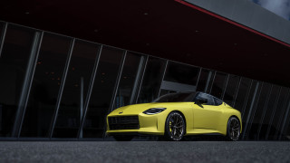 Yellow sports car red roof - a red roof free wallpaper