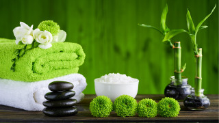 Spa bamboo salt towel outdoors - a towel free wallpaper