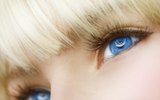 Blue eyes blonde hair photorealistic - blue eyeshadow free wallpaper