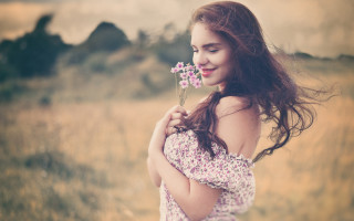 Woman flower field sunset portrait 2 - araceli gilbert free wallpaper