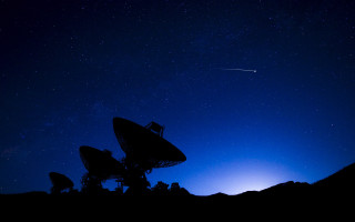 Satellite dish night sky shooting - shooting free wallpaper