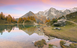 Mountain lake forest sunset clouds 5 - a mountain lake free wallpaper