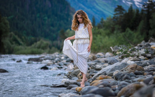 Woman white dress rocks river - daphne mcclure free wallpaper for desktop