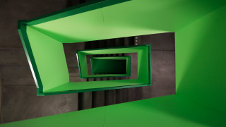 Green room square opening center - a black door free wallpaper for desktop