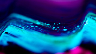 Cellphone water droplets blurry background - fluorescent free wallpaper