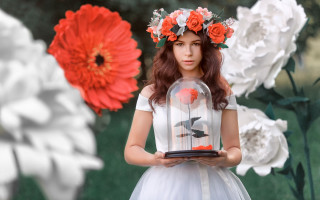 Woman clock flower wreath bridal - a storybook illustration free wallpaper