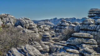 Rocky mountain bridge ocean waterfall - a bunch of rocks free wallpaper