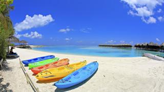 Beach canoes hut summer vibrant - daren bader free wallpaper