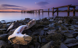Rock beach pier sunset moon - alexander johnston free wallpaper