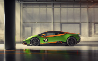 Green sports car garage number11 - door free wallpaper