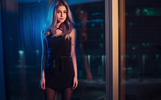 Elina karimova black dress city 2 - free dark wallpaper for desktop