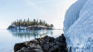 Small island lake ice trees - erin hanson free wallpaper