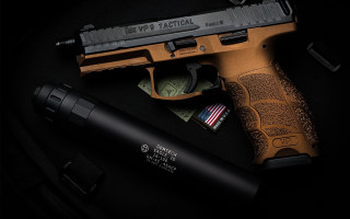 Gun flashlight usflag pen matte - a pen free wallpaper