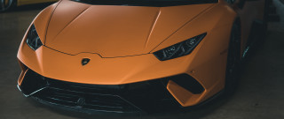 Sportscar garage person 3Drender detailedface - detailed face free wallpaper