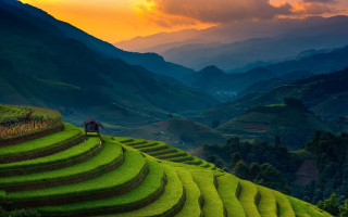 Hilltop man sunset mountain city - dai xi free wallpaper for desktop