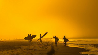 Beach surfboards sunset people ocean - eric deschamps free wallpaper for desktop