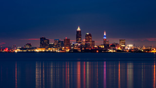 City skyline reflection night bright - a reflection of the water free wallpaper