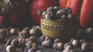 Bowl nuts table apples fruit - a table next free wallpaper