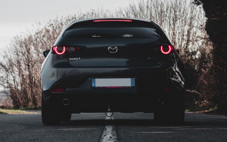 Black car road night 3d - the tail free wallpaper