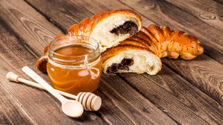 Honey croissants table spoon wooden - art informel free wallpaper