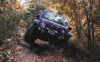 Purple jeep forest trail autumn - a trail free wallpaper