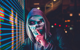 Skeleton mask light display cyberpunk - a finger free wallpaper