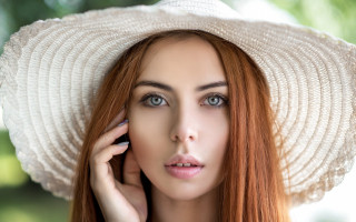 Red hair white hat cell - realistic shaded perfect face free wallpaper
