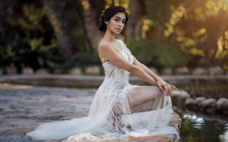 Woman white dress rock water - a white dress free wallpaper for desktop