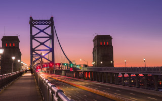 Bridge trafficlight streetsign night purple - a bridge free wallpaper