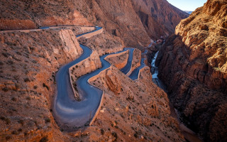 Winding mountain road river scenery - winding free wallpaper