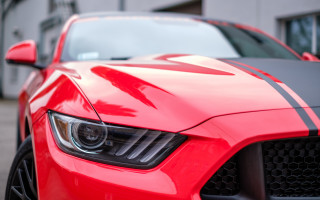 Red mustang building black stripe - a red mustang mustang free wallpaper for desktop
