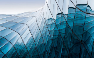 Curved glass facade blue sky - glass free wallpaper for desktop