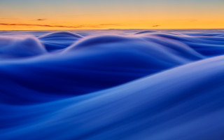 Blue ocean sunset bird waves - a blue ocean free wallpaper