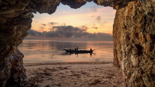 Boat cave sunset person matte - a boat free wallpaper for desktop