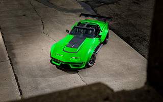 Green car sidewalk lamp building - a sidewalk next free wallpaper