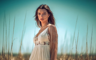 Aramenta dianthe vail white dress 2 - a white dress free wallpaper for desktop