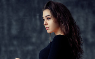 Elina karimova long hair cellphone - her cell phone free wallpaper for desktop